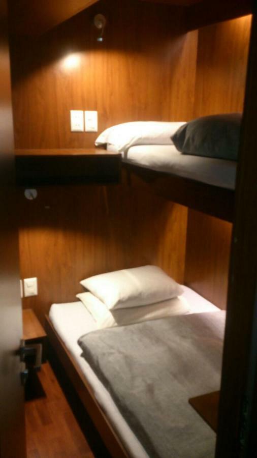 Onkel Inn Airport Sleepbox La Paz Exterior photo